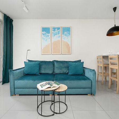 Apartment Rakowska Warsaw Wlochy By Noclegi Renters Dış mekan fotoğraf