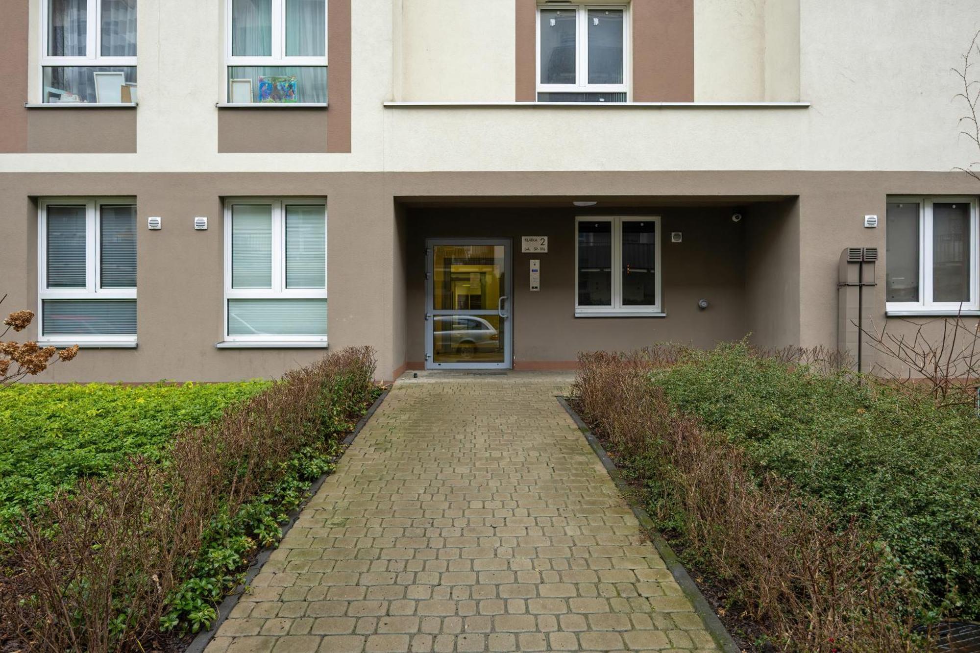 Apartment Rakowska Warsaw Wlochy By Noclegi Renters Dış mekan fotoğraf